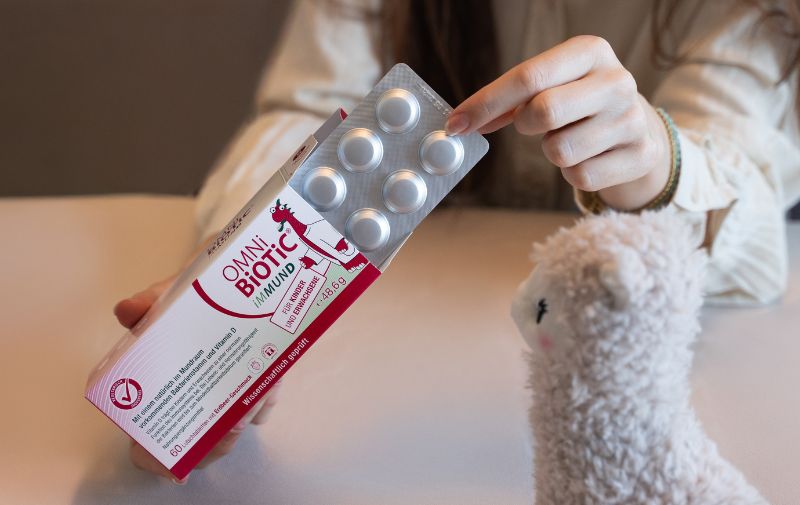 OMNi-BiOTiC® iMMUND als schmackhafte Lutschtablette