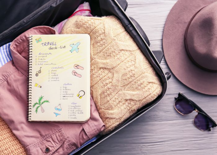 Vacances avec les enfants : check list et trousse à pharmacie
